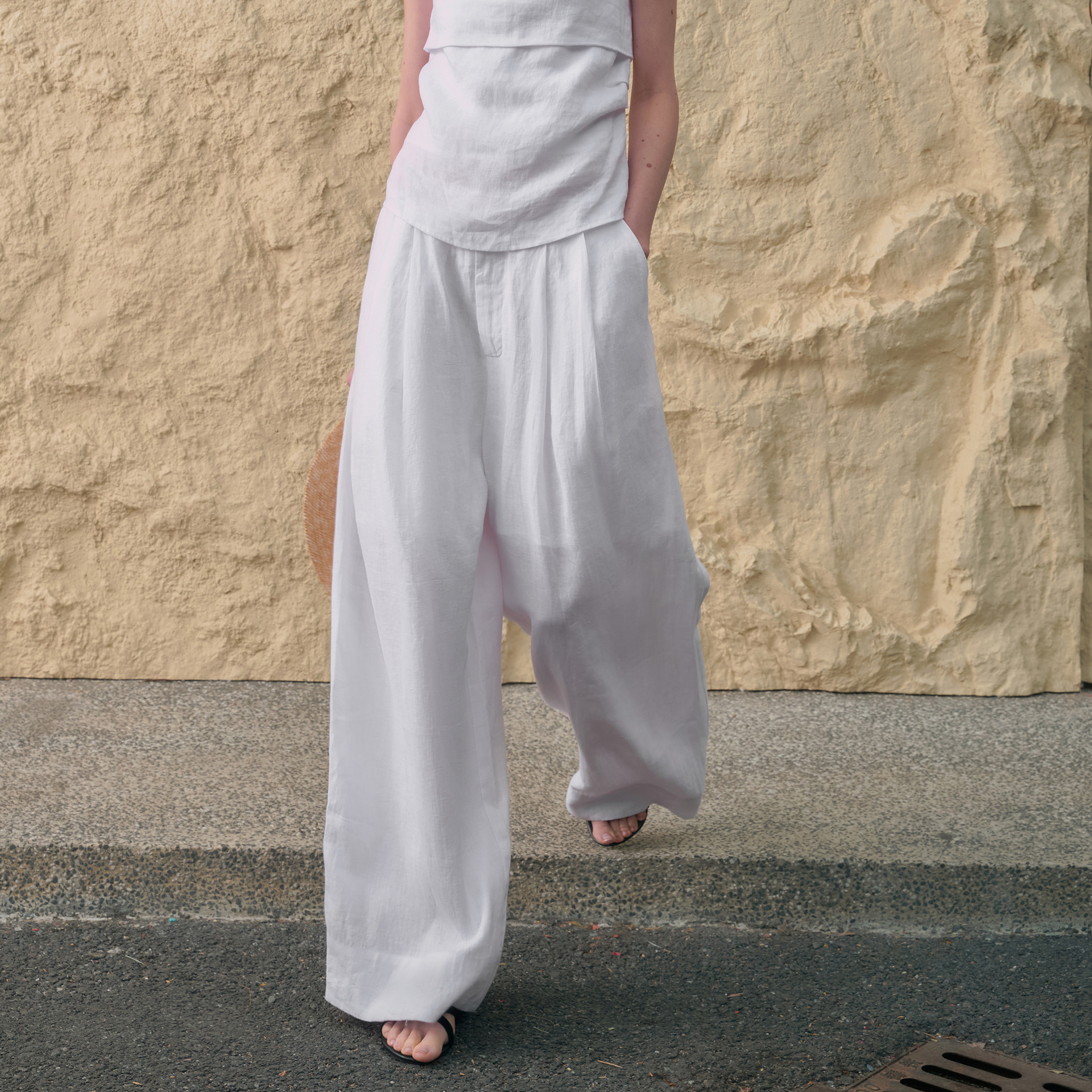 Chic Yamamoto-Inspired Minimalist Linen Trousers for Women - Lightweight Straight-Leg Casual Pants