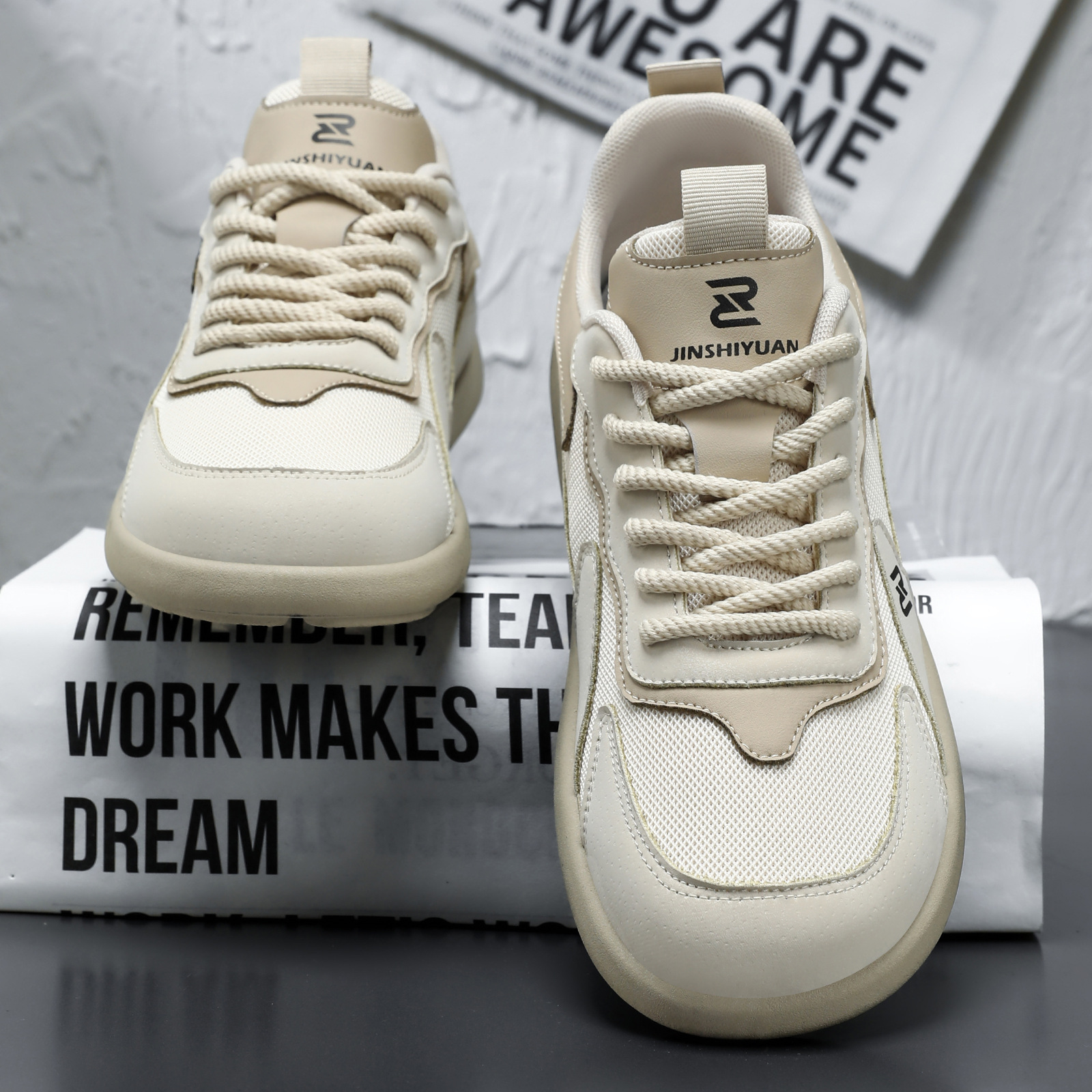 Ultra-Comfortable Wide-Fit Men's Sneakers – Breathable Summer Outdoor Shoes