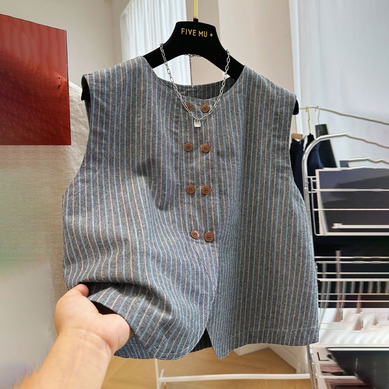 Chic Striped Sleeveless Vest for Women - Distressed, Loose Fit Lightweight Outerwear