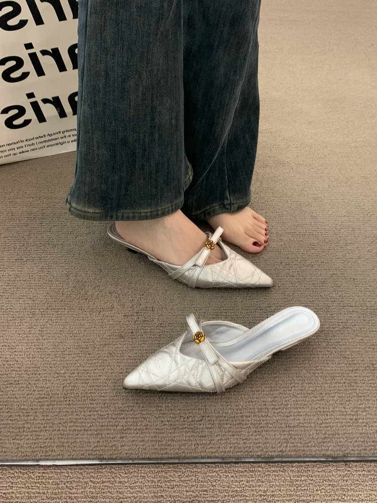 Chuyu Elegant French Style Mules | Pointed Toe Closed Slip-On Sandals with Block Heel