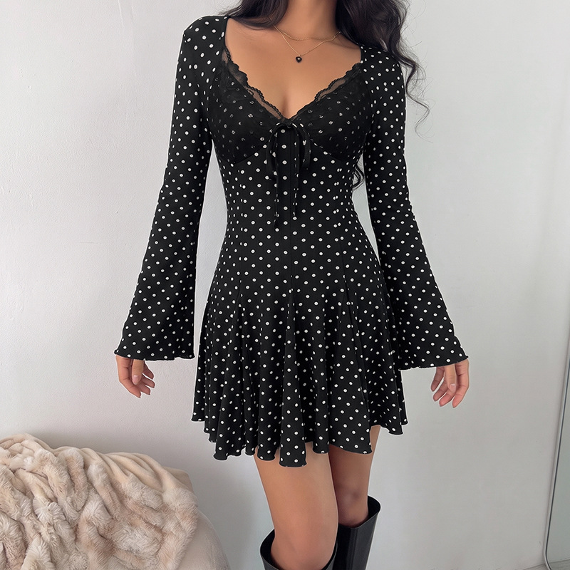 Lace V-neck Waist-cinching Mini Dress