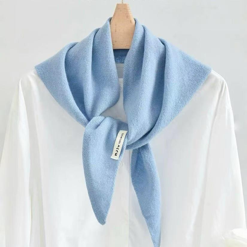 Chic Wool Triangle Scarf with Letter Accents - Elegant All-Match Small Shawl