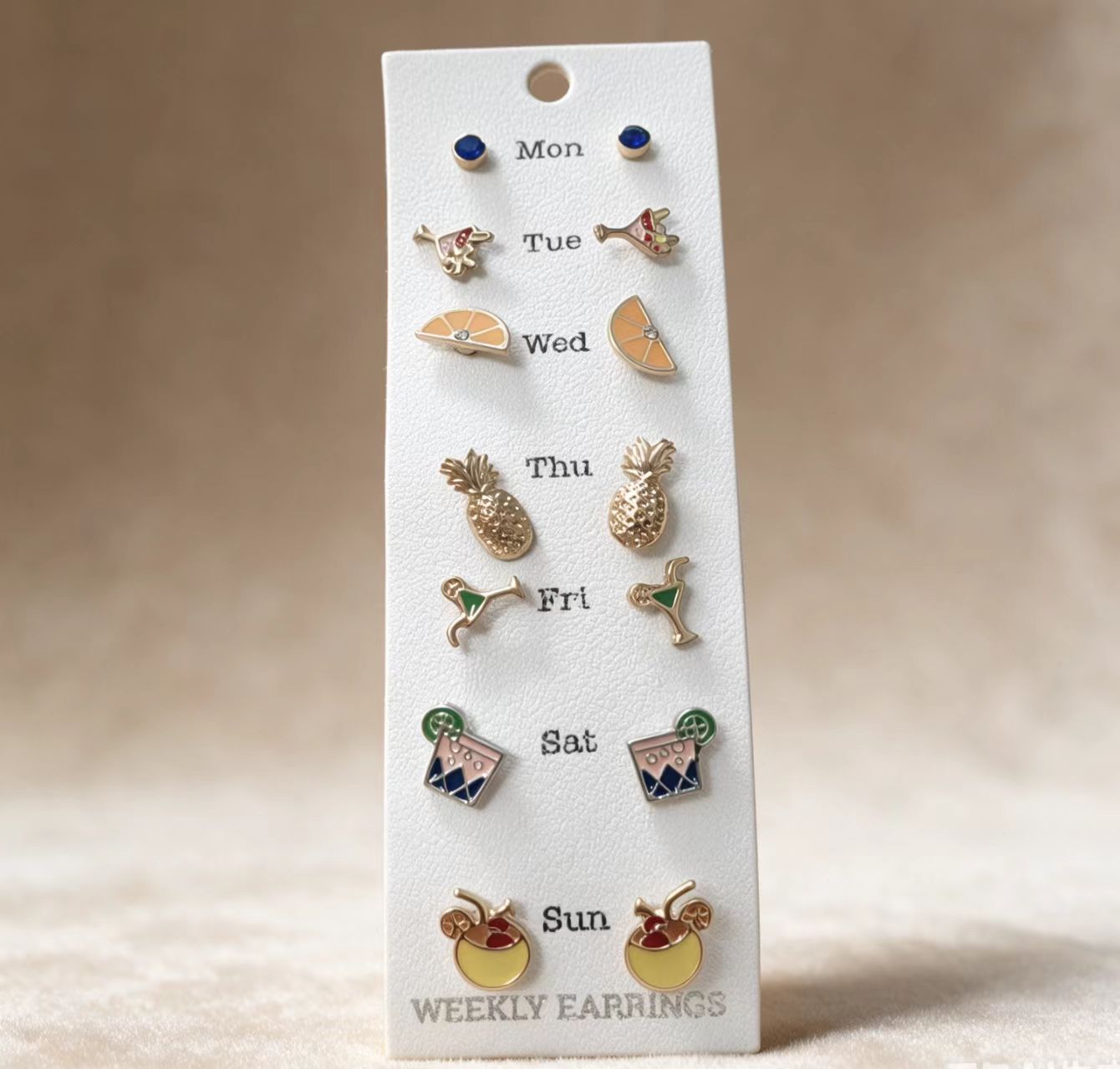 Cute U-Shaped Day-of-the-Week Stud Earring Set | Chic & Trendy Women's Fashion Jewelry