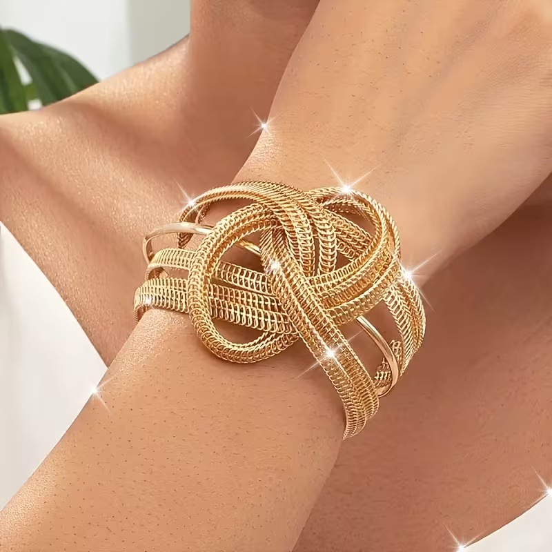 Elegant Women's Multi-Layered Wire Wrapped Mesh Bracelet | Chic Statement Jewelry in Gold & Silver