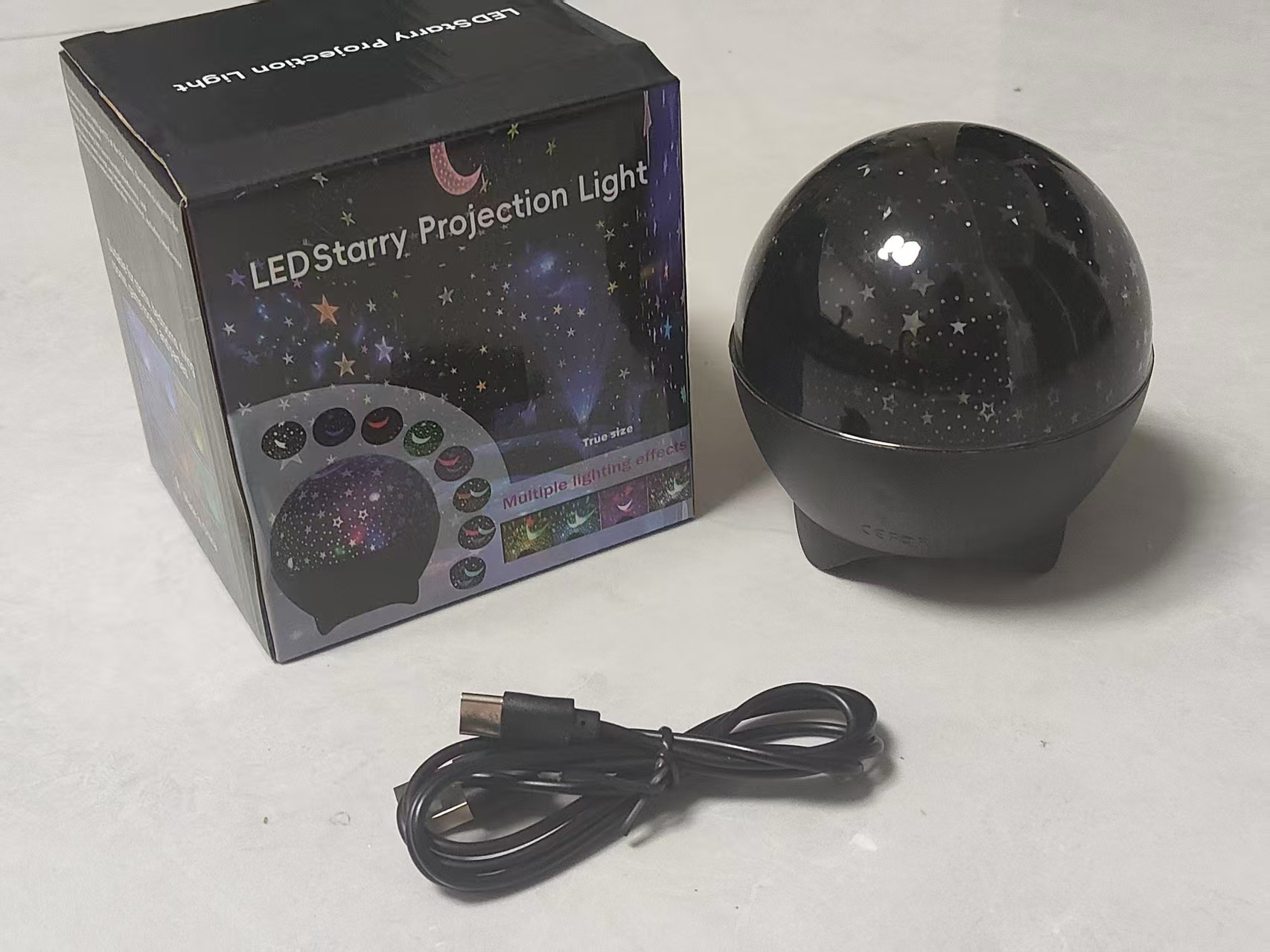 Dreamy Star and Moon Projection Lamp - Multicolor Starry Sky Night Light for Kids and Living Room