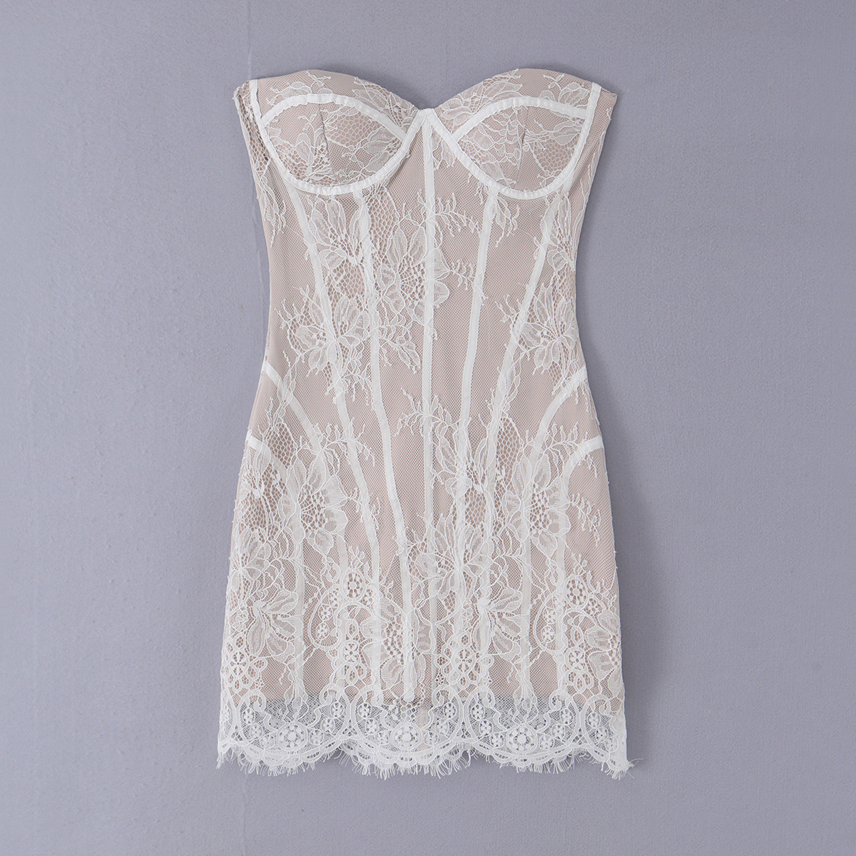 Elegant White Halter-Neck Lace Bodycon Mini Dress for Women