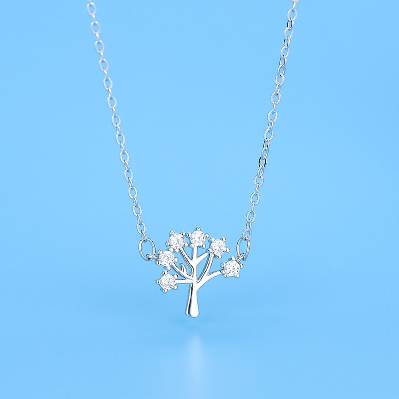 Elegant 925 Sterling Silver Snowflake Pendant Necklace for Women - Sparkling Winter Holiday Jewelry