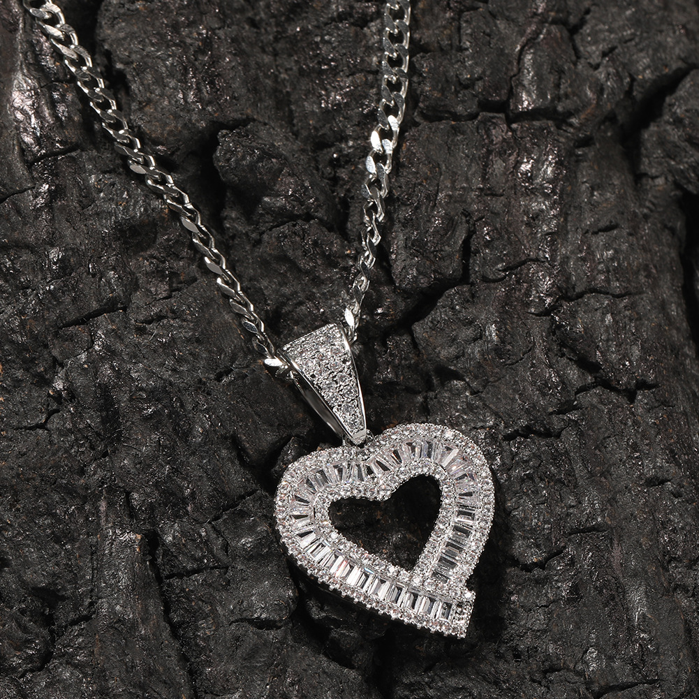 Retro Hip-Hop Heart Pendant Necklace for Women - Iced-Out Zircon Love Heart with 24-Inch Cable Chain