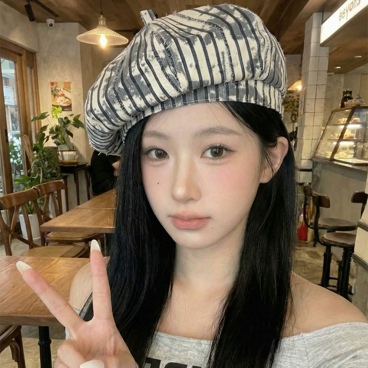 Vintage Distressed Octagonal Beret Hat - Retro Striped Newsboy Cap for Men and Women