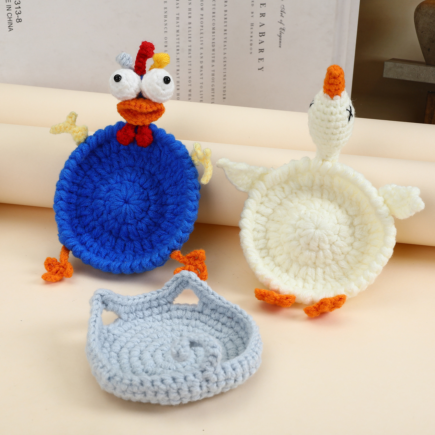 Cute Hand-Knitted Animal Coasters - Heat-Resistant Non-Slip Drink Mats for Home & Kitchen Table Decor