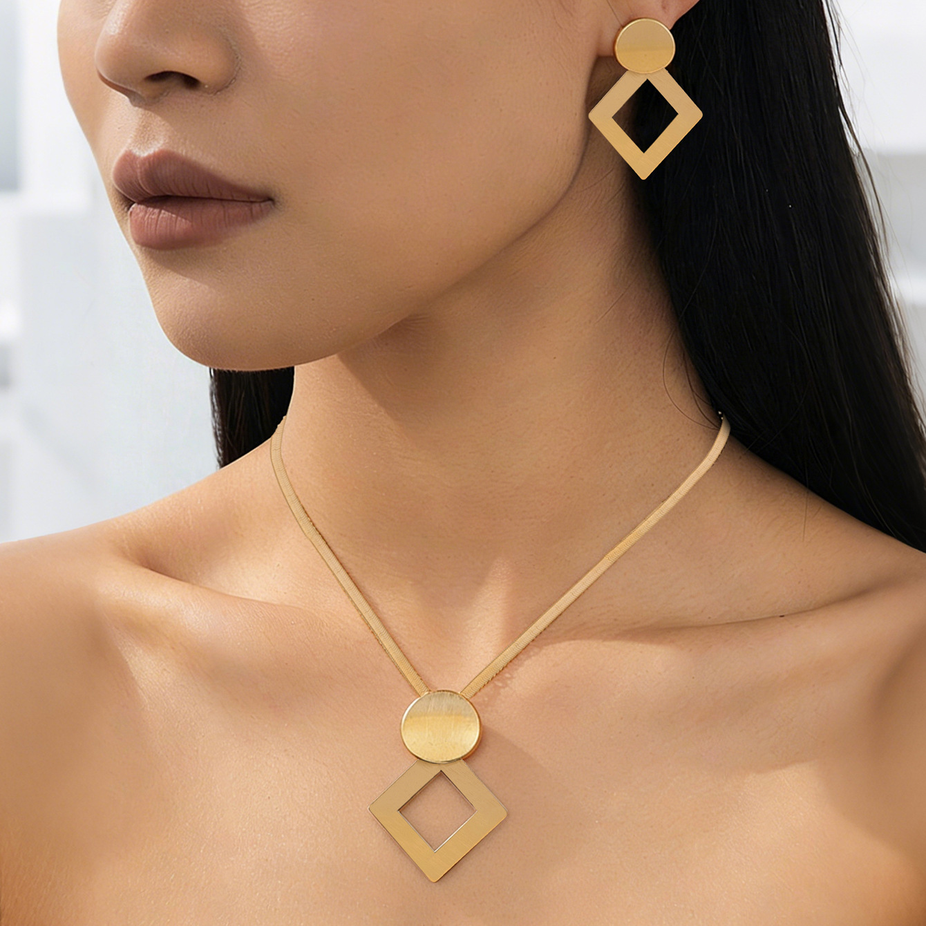 Vintage French Geometric Square Pendant Jewelry Set - Premium Textured Necklace & Earrings for Women