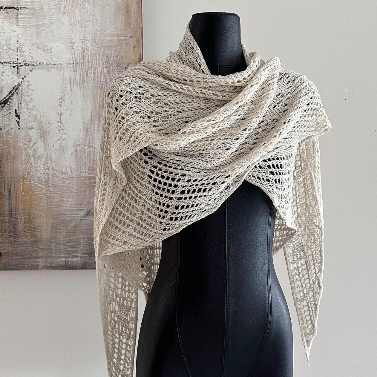 Women's Elegant Hollow-Out Triangular Shawl Scarf - Lightweight Linen Sun-Protection Wrap