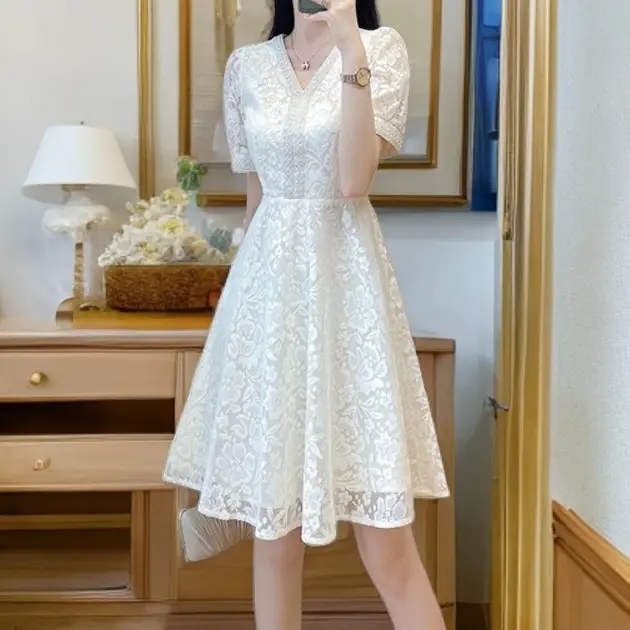 French Vintage Lace Midi Dress - Elegant High-Waist Summer A-Line Dress with Bubble Sleeves