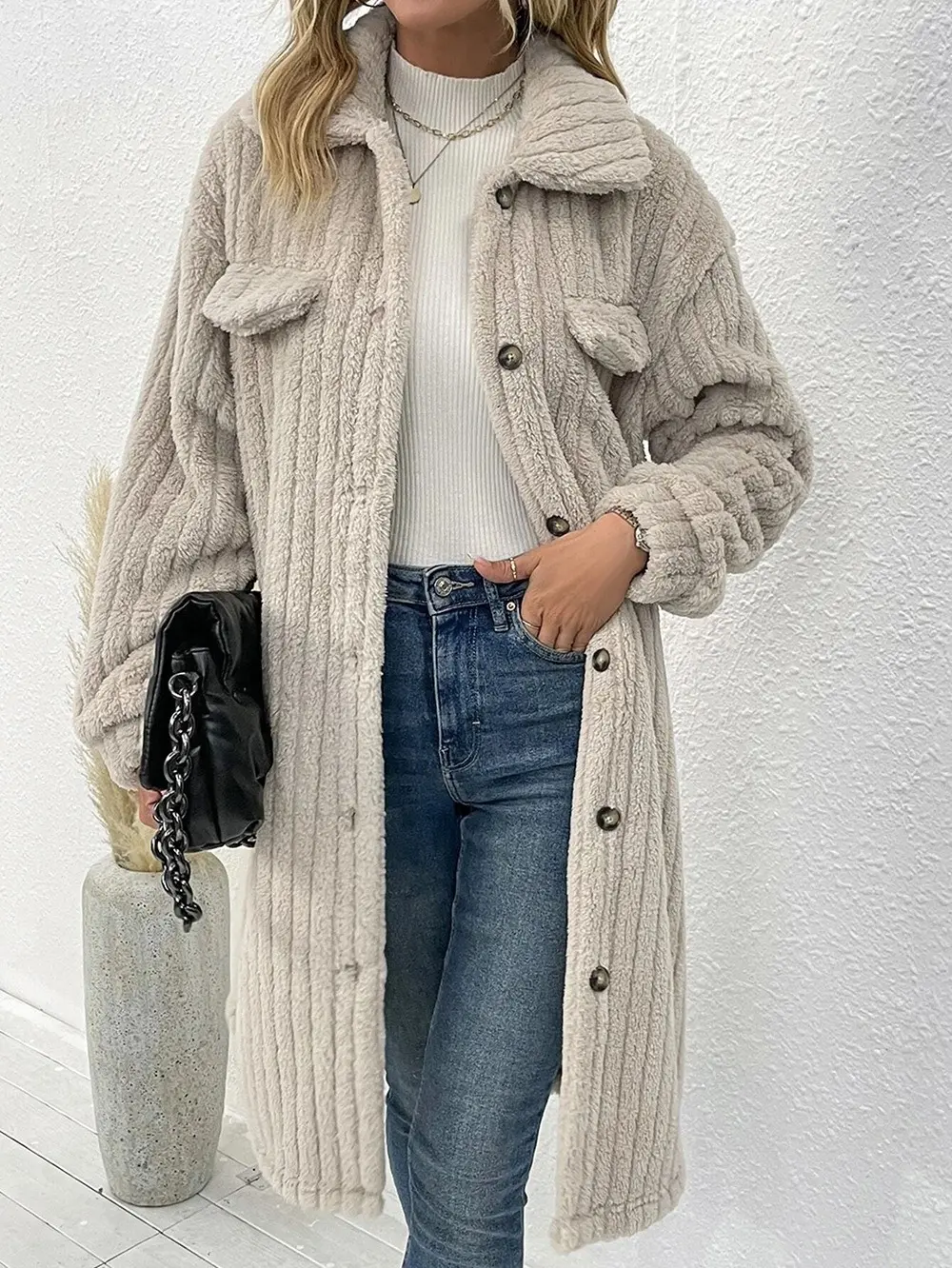 Women's Winter Fuzzy Teddy Coat - Cozy Fluffy Lapel Single-Breasted Outerwear Jacket