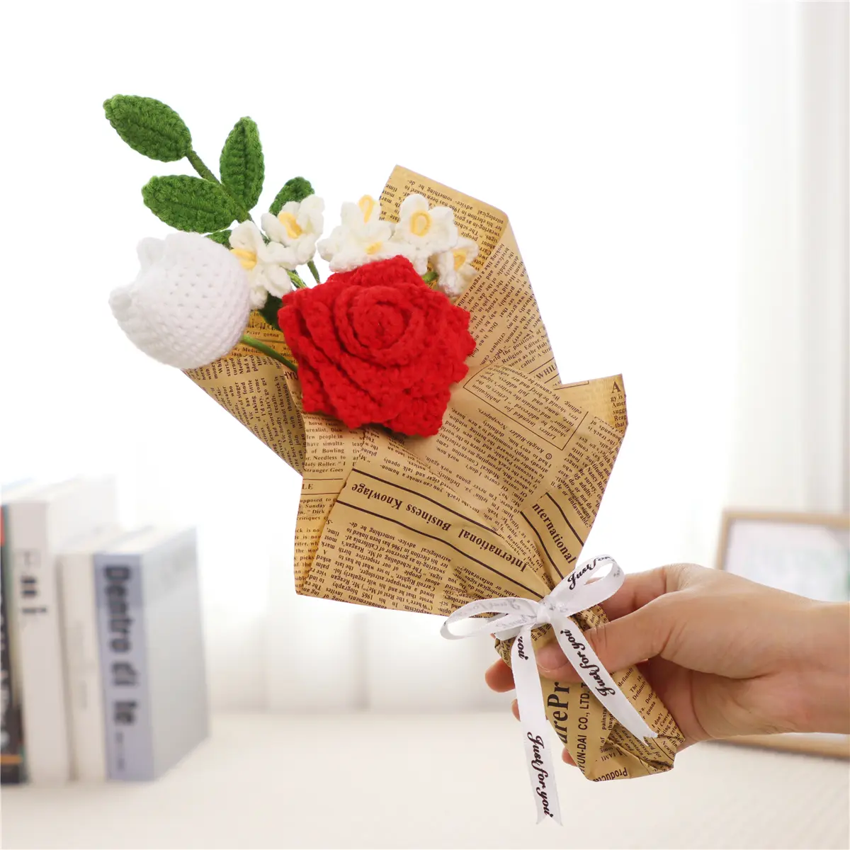Handcrafted Crochet Flower Bouquet – Everlasting Knitted Floral Arrangement for Birthdays, Weddings & Home Decor