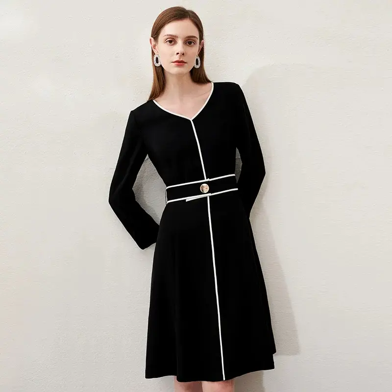 Women's Elegant Contrast Stripe A-Line Dress | Chic High-Waist V-Neck Skater Dress