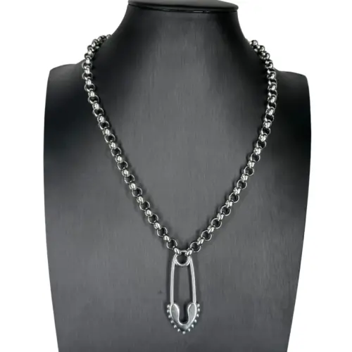 Edgy Punk Titanium Steel Star Pendant Necklace - Chunky Twist Chain Statement Jewelry for Men & Women