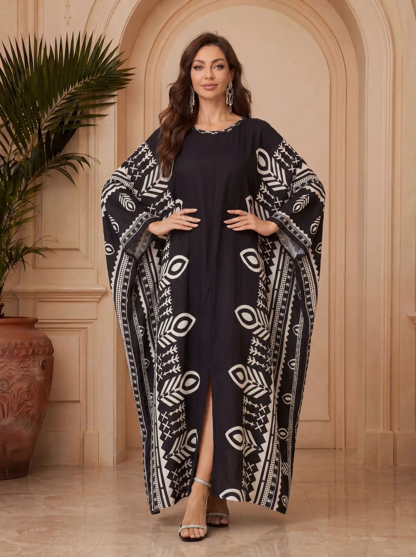 Women's Elegant Batwing Sleeve Kaftan Dress | Flowy Boho Beach Cover-Up & Maxi Caftan