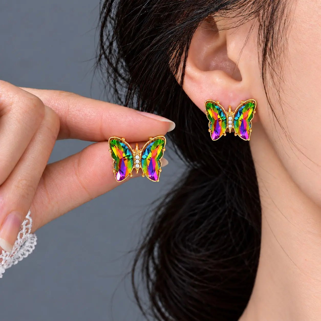 Gradient Butterfly Drop Earrings for Women – Elegant Light Luxury Statement Jewelry