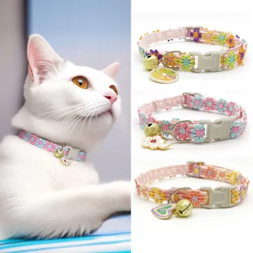 Charming Floral Lace Pet Collar – Adjustable Flower Choker Necklace with Bell for Cats & Puppies