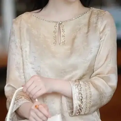 Women's Elegant Traditional Chinese Jacquard Blouse – Embroidered Loose Fit Pullover Top