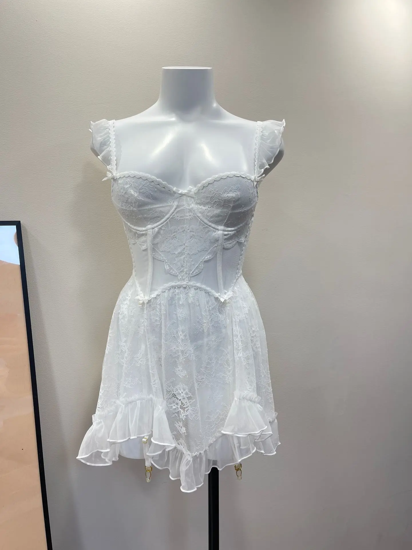 Elegant White Sheer Mesh Nightgown – Off-Shoulder Underwire Lingerie Dress