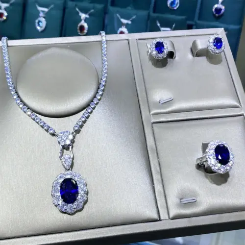 Luxury Crystal Gemstone Pendant Necklace & Jewelry Set – Elegant Silver-Plated Micro-Pave Halo Design for Women