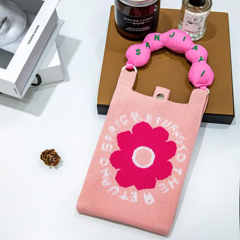 Chic Knitted Crossbody Phone Bag – Trendy Woven Diamond & Floral Mini Shoulder Pouch