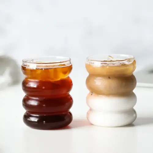Modern Minimalist High-Borosilicate Glass Cup – Hand-Blown Aesthetic Tumbler for Iced Coffee, Tea & Cocktails
