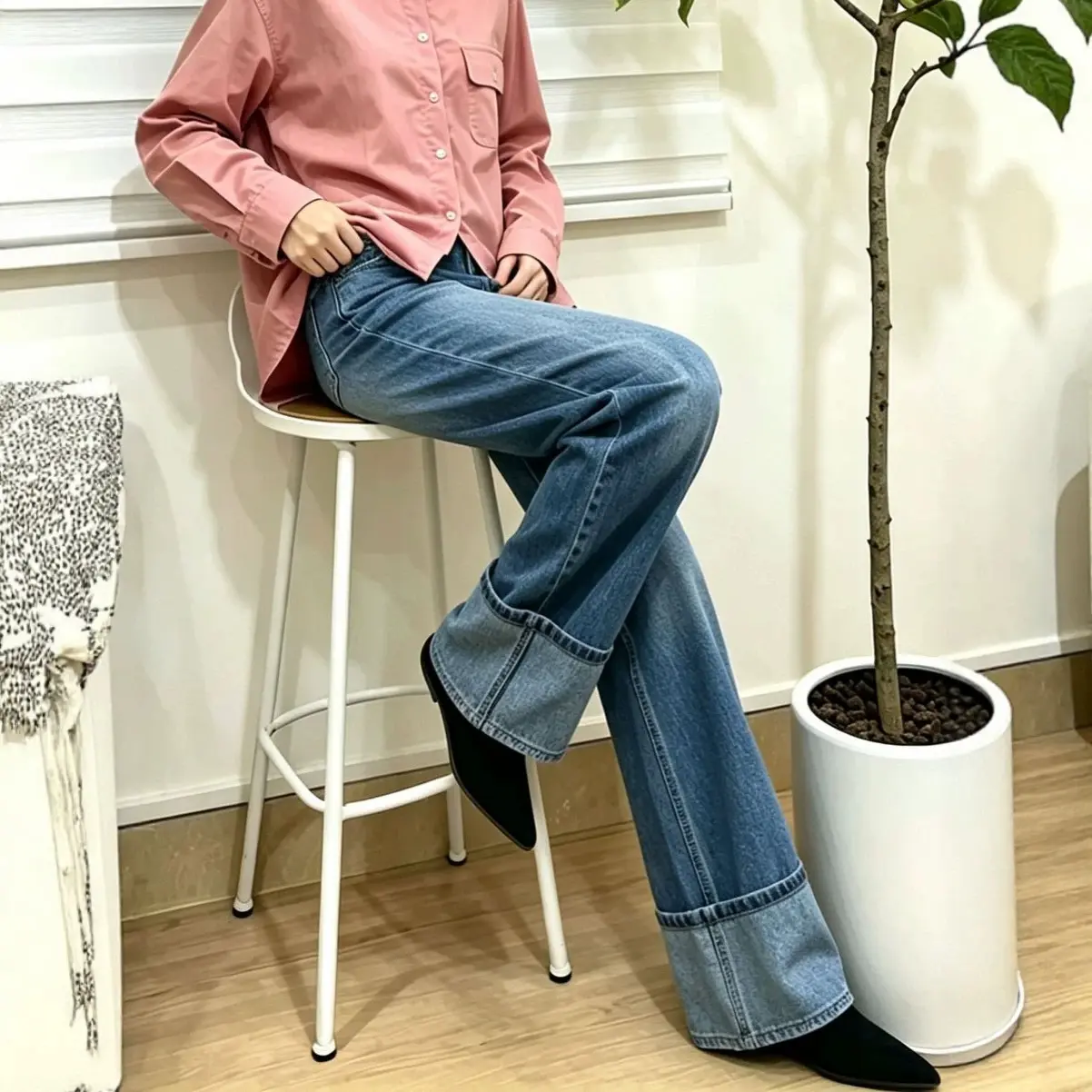 Women's High-Waisted Wide-Leg Cropped Denim Jeans – Relaxed Fit Distressed Straight Pants