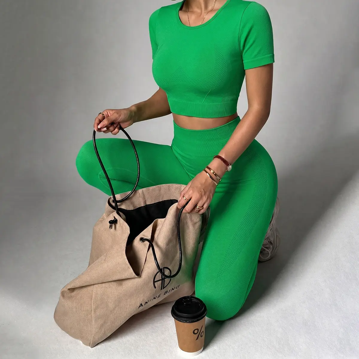 Women's 2-Piece Seamless Yoga Set - High-Waist Athletic Leggings and Short-Sleeve Workout Top