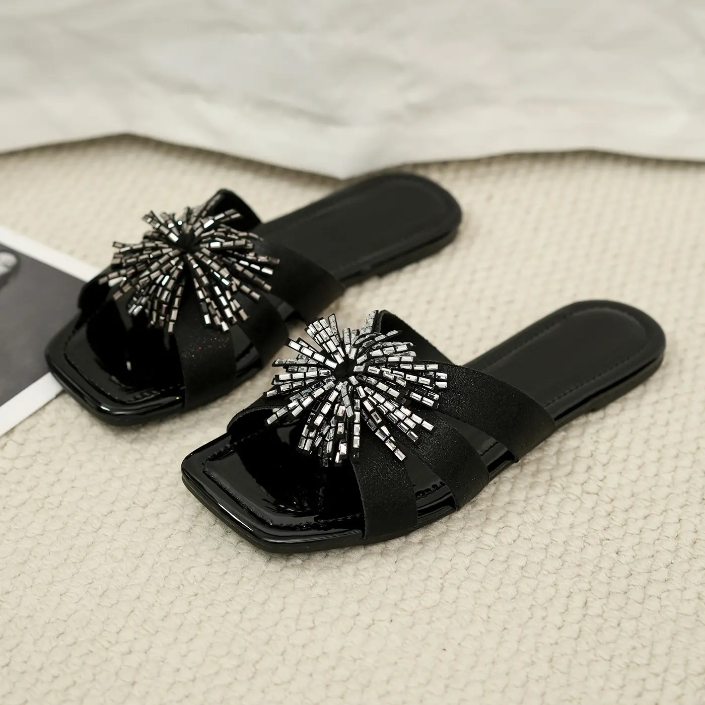 Women's Sparkling Rhinestone Firework Slide Sandals - Casual Open-Toe Flat Summer Shoes