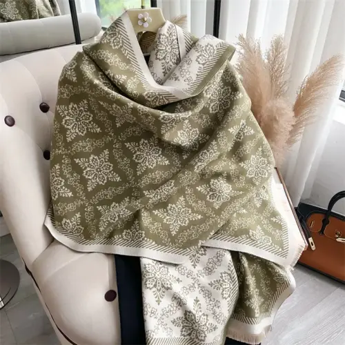 Women's Vintage Floral Jacquard Scarf – Ultra-Warm Faux Cashmere Winter Shawl Wrap