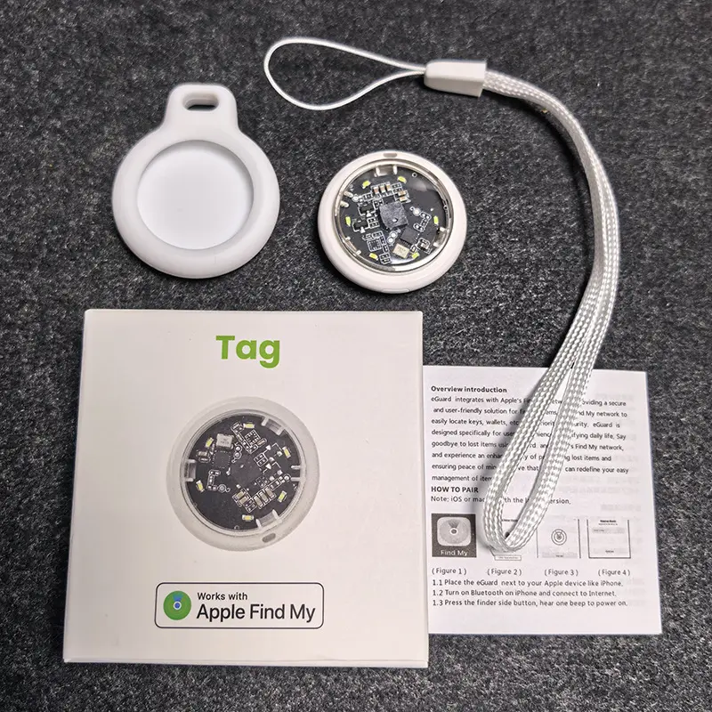 Smart Mini GPS Tracker & Glowing Anti-Loss Locator – Real-Time Tracking Device for Pets, Keys, Bags & Kids