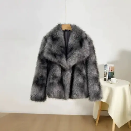 Women's Luxurious Faux Fur Coat with Wide Lapel Collar – Chic & Cozy Winter Outerwear