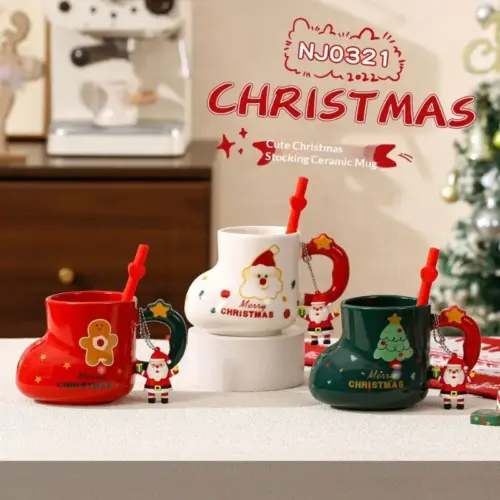Festive Ceramic Christmas Mug with Straw – Microwave-Safe Holiday Gift Cup
