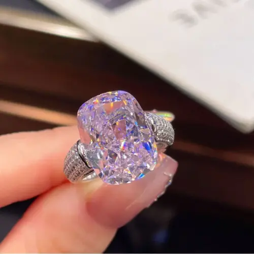 Luxury Pink Cushion Cut Zirconia Ring for Women – Radiant Ice Flower Crystal Statement Band