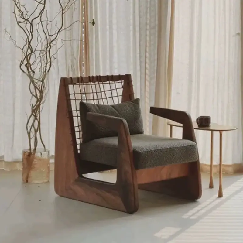 Modern Solid Wood Upholstered Lounge Chair with Armrests – Elegant Accent Armchair for Living Room, Dining Room, and Balcony