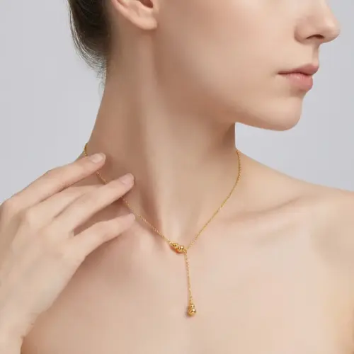 Vintage Gold Gourd Pendant Necklace for Women – Elegant Eco-Friendly Brass Chinese Style Jewelry